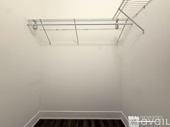Highland Park Condo: 730 Judson Ave