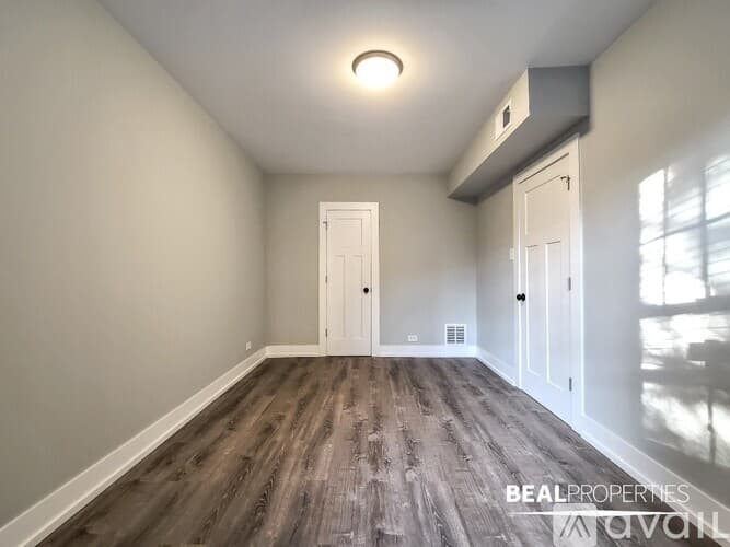 Evanston Condo: 1128 Maple Ave