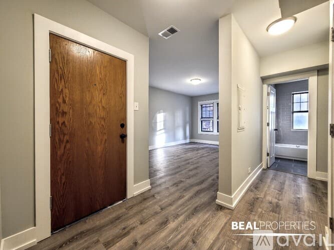 Evanston Condo: 1128 Maple Ave