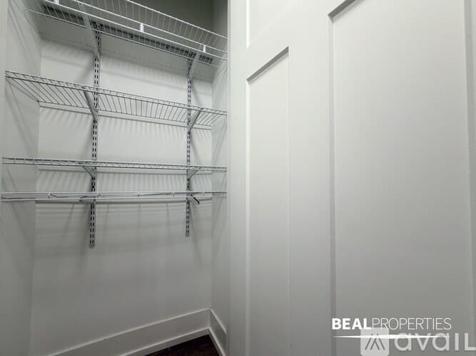 Evanston Condo: 1128 Maple Ave