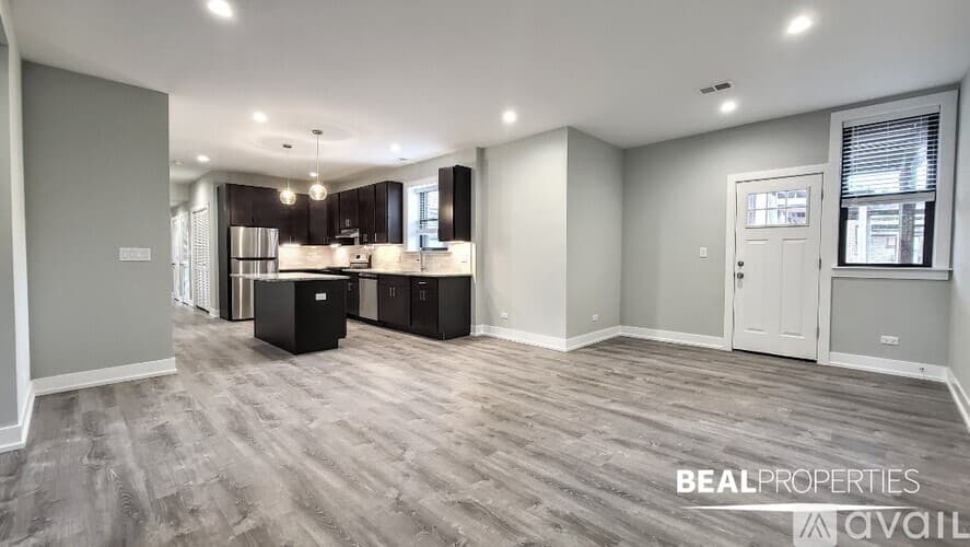 Evanston Condo: 1136 Maple Ave