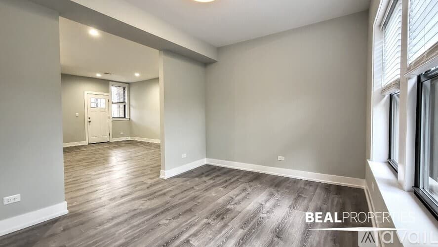 Evanston Condo: 1136 Maple Ave