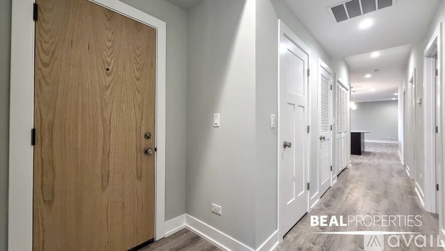 Evanston Condo: 1136 Maple Ave