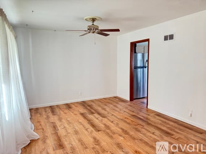 Ballwin House: 1211 Fieldhurst Drive