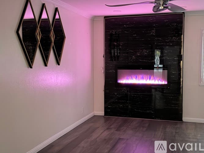 San Jose House: 474 Tovar Drive