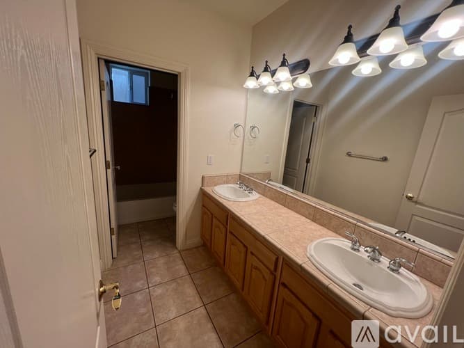 Copperopolis House: 32 Apollo Ln
