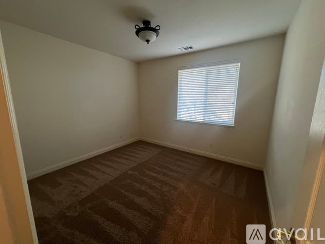 Copperopolis House: 32 Apollo Ln