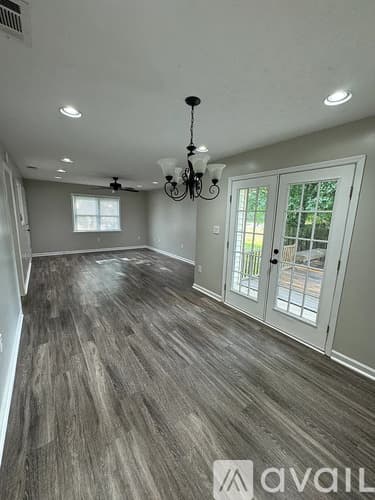 Pooler House: 4 Haydens Court