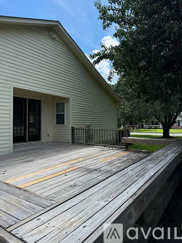Pooler House: 4 Haydens Court