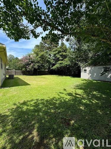Pooler House: 4 Haydens Court