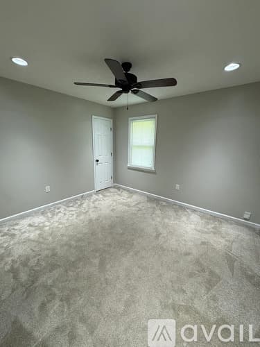 Pooler House: 4 Haydens Court