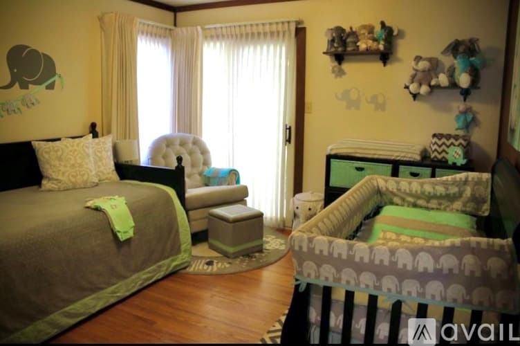 San Carlos House: 351 Cedar Street