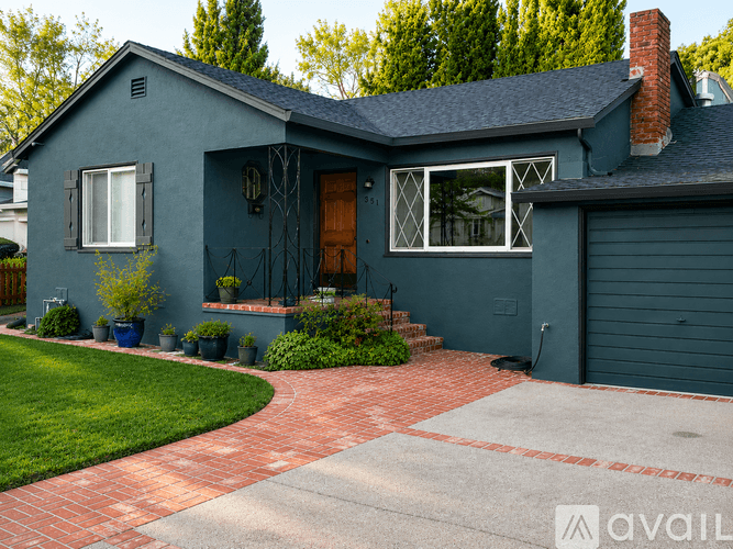 San Carlos House: 351 Cedar Street