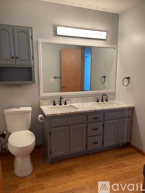 Eagan Townhome: 1602 Clemson Drive