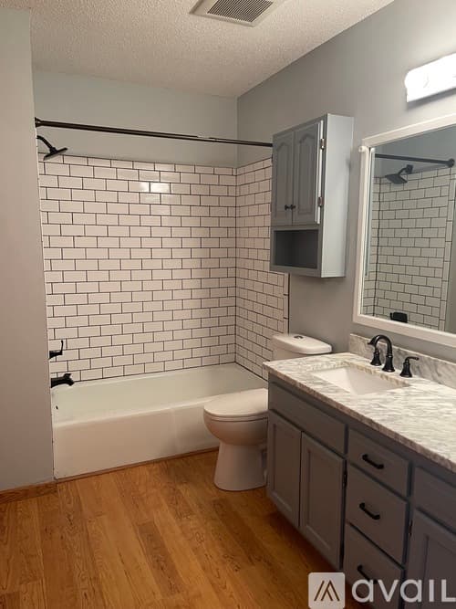 Eagan Townhome: 1602 Clemson Drive