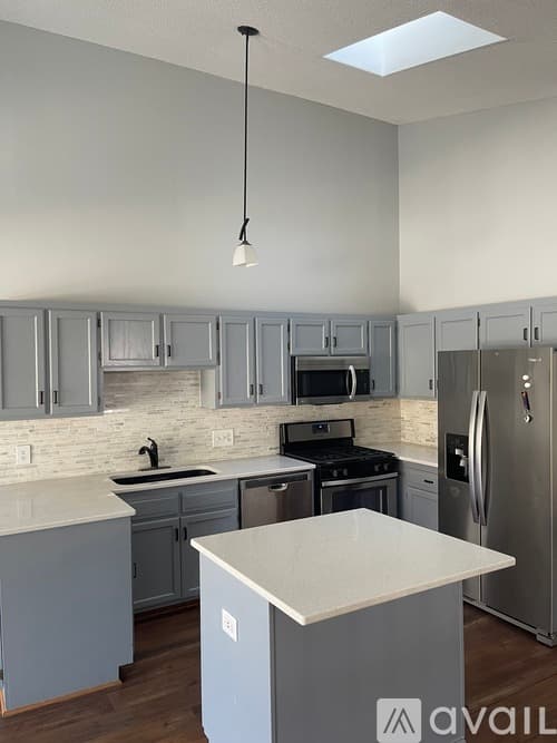 Eagan Townhome: 1602 Clemson Drive