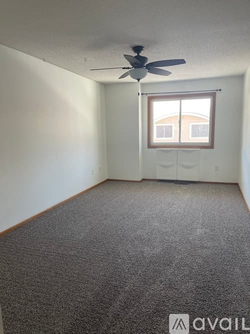 Eagan Townhome: 1602 Clemson Drive
