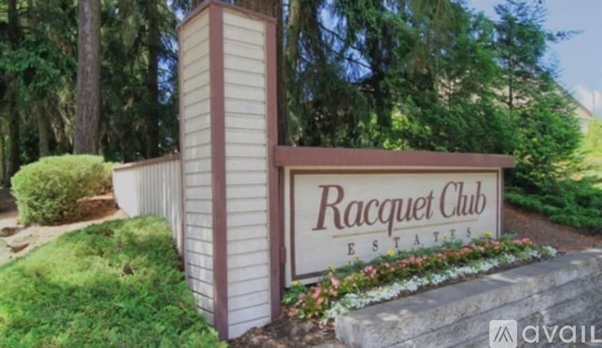Bellevue Apartment: 4401 145th Ave NE