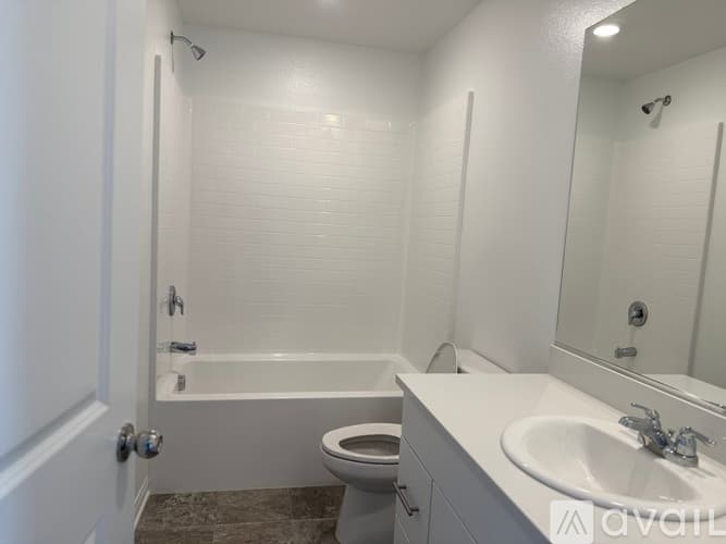 Menifee House: 27267 Sitar Circle
