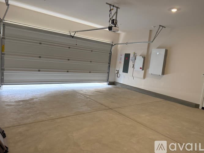 Menifee House: 27267 Sitar Circle