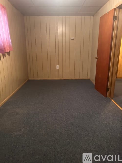 Scranton Apartment: 1309 Hampton Street