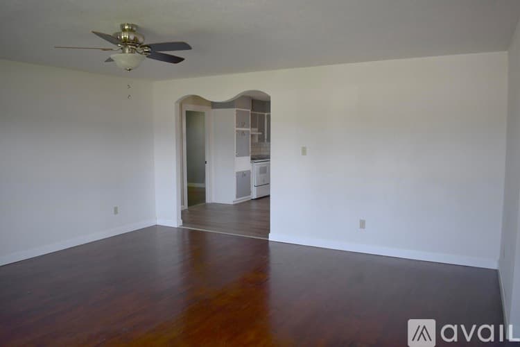Bolivar Apartment: 1619 W Fair Play St