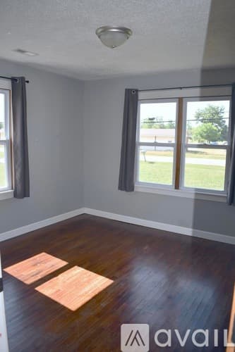 Bolivar Apartment: 1619 W Fair Play St