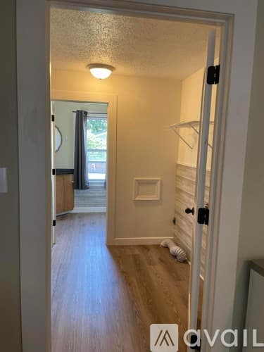Bolivar Apartment: 1619 W Fair Play St