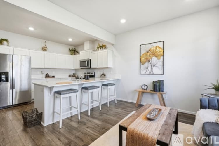 Vancouver House: 2643 Northeast 116th Place