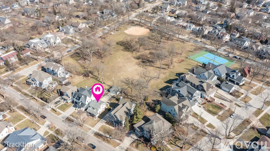 Downers Grove House: 5313 Lyman Avenue