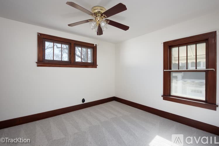 Downers Grove House: 5313 Lyman Avenue