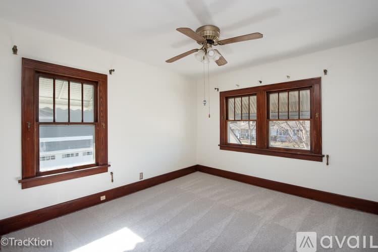 Downers Grove House: 5313 Lyman Avenue