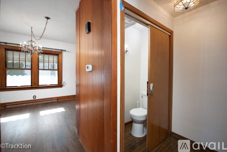 Downers Grove House: 5313 Lyman Avenue