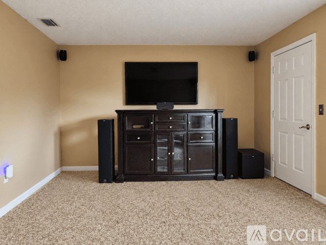 Jacksonville House: 3315 Ayrshire Street