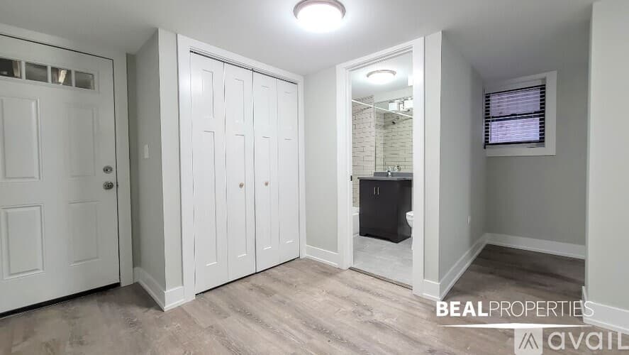 Chicago Apartment: 431 W Belden Ave