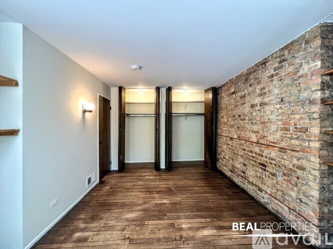 Chicago Condo: 600 W Surf St