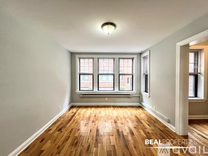Chicago Condo: 4409 N Wolcott Ave