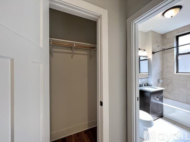 Chicago Condo: 4421 N Wolcott Ave