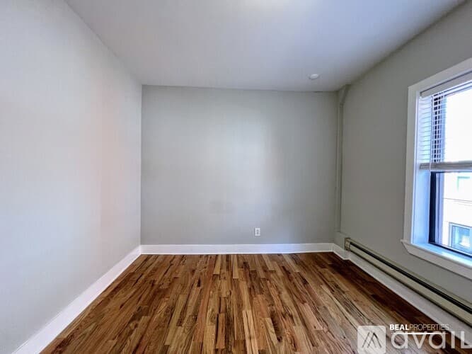 Chicago Condo: 4421 N Wolcott Ave