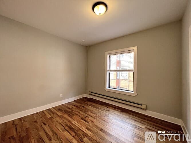 Chicago Condo: 4421 N Wolcott Ave