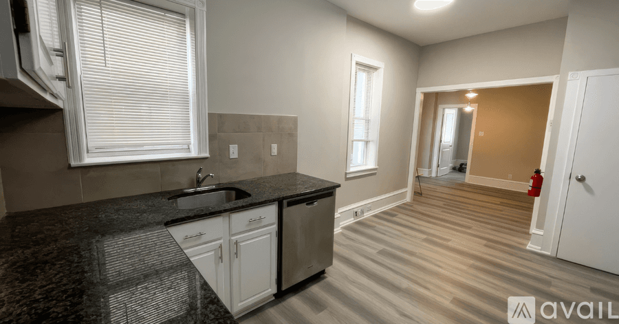 Philadelphia Apartment: 637 N 32nd St
