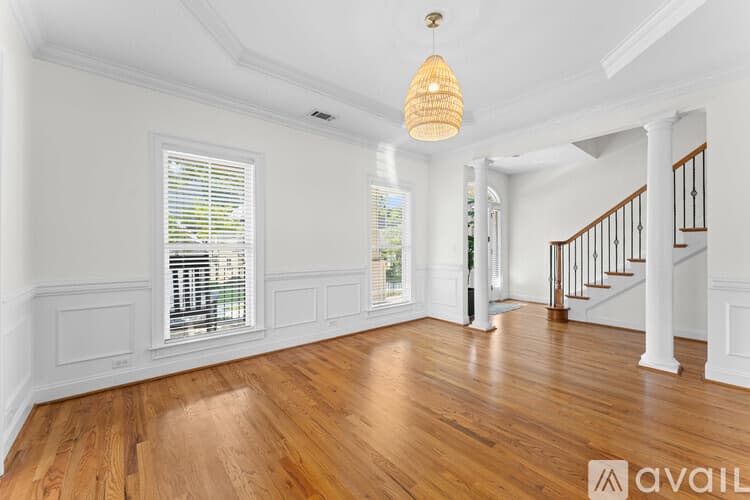 Greenville House: 100 Cutler Way