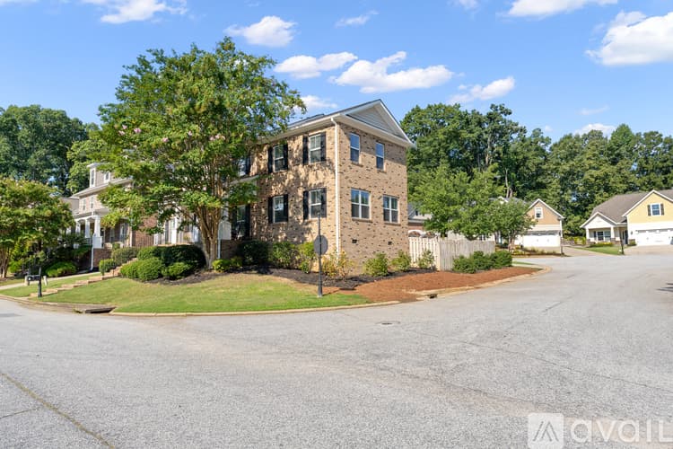 Greenville House: 100 Cutler Way