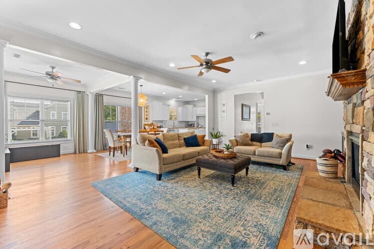 Greenville House: 100 Cutler Way