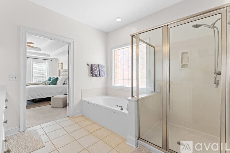 Greenville House: 100 Cutler Way
