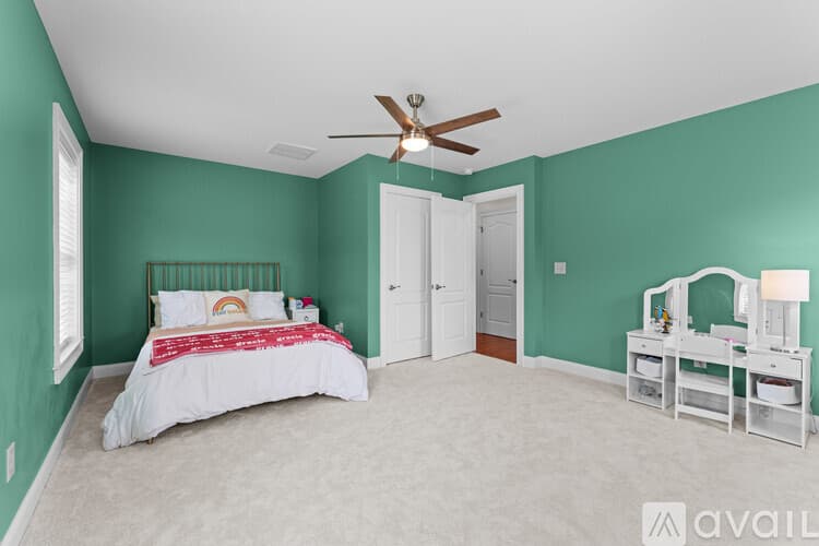 Greenville House: 100 Cutler Way