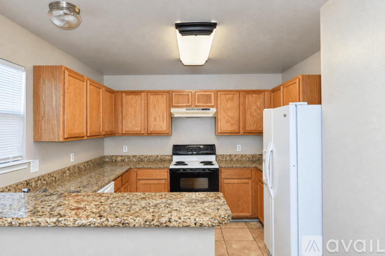 Belton House: 907 Carla Kay Dr