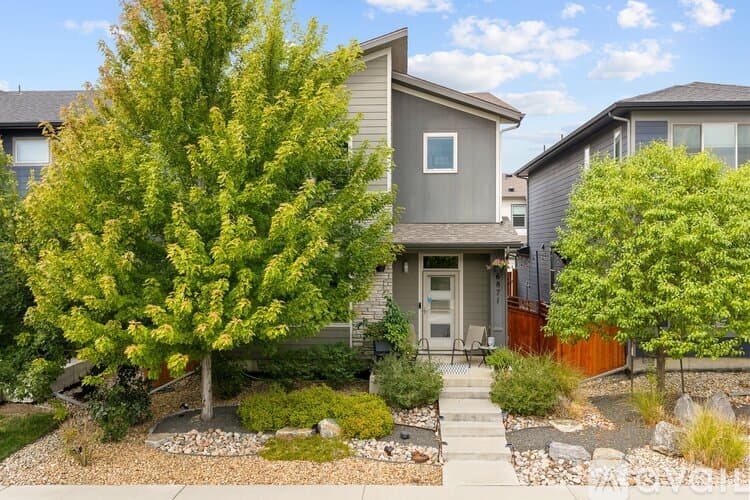 Denver House: 6971 Canosa St