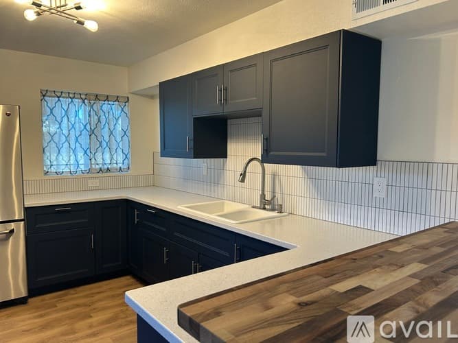 Flagstaff House: 2809 East Lewis Drive