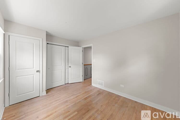Wheaton House: 107 N Pierce Ave